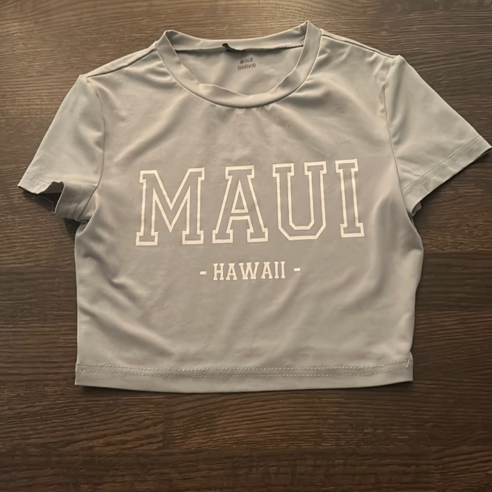 girls cute crop top